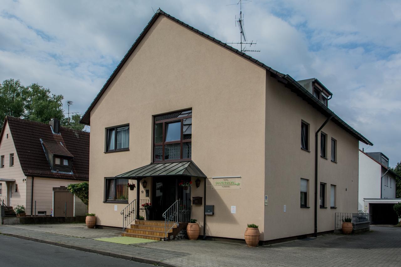 Hotel Avenue Altenfurt Нюрнберг Екстериор снимка